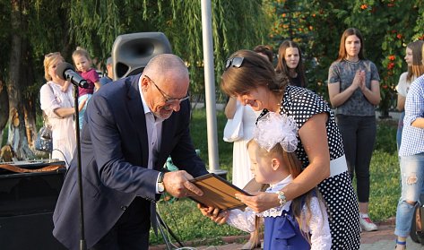 Иван Дикман: «Оказывать поддержку всем, кто в ней нуждается»